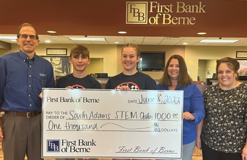 First Bank of Berne donates to South Adams STEM Club