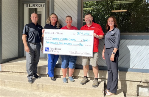 First Bank of Berne Donates to – Lifewise of Adams Central