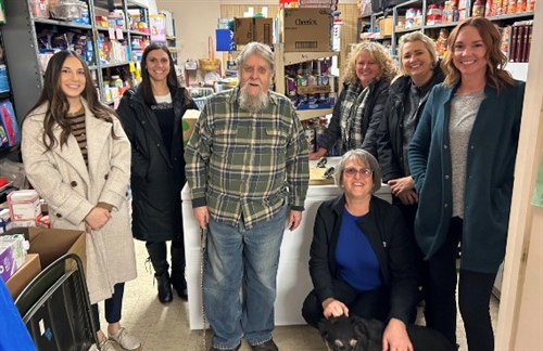 First Bank of Berne Supports Compassionate Ministries Network with Donation to Assist Local Families