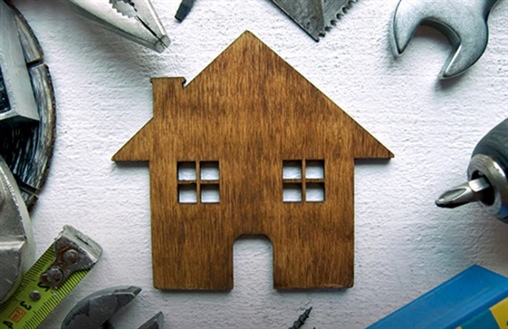 Should You Renovate, Move, or Build?